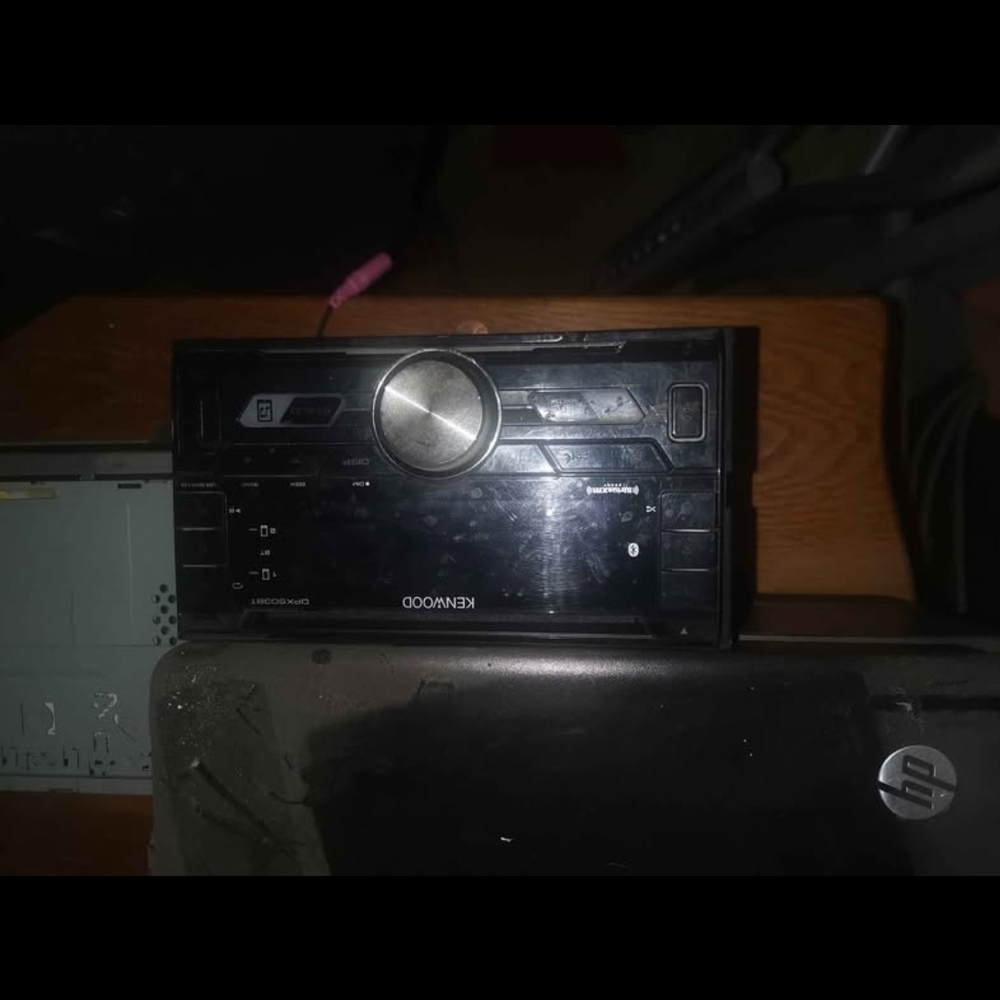 Kenwood Car Stereo Head Unit - Black with Silver Knob